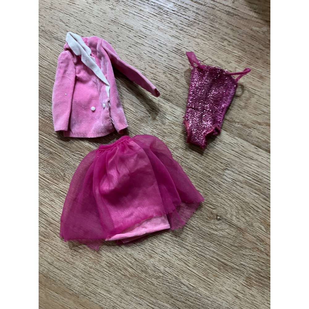 Iconic 1984/85 Barbie Day to Night EUROPEAN Vintage Clothes Superstar